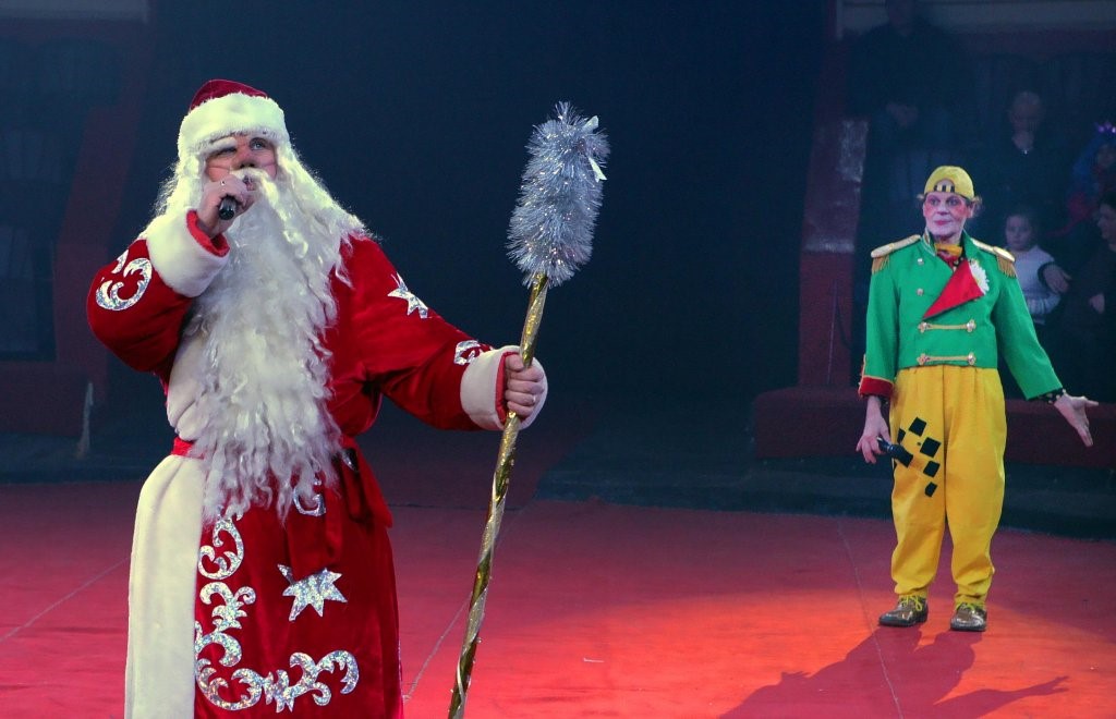 Новогоднее праздничное шоу в одесском цирке.