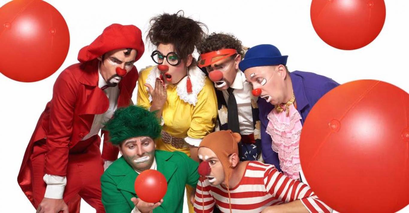 Новогоднее шоу "И смех и грех".