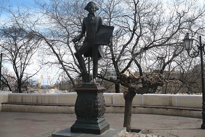 В Одесі немає пам'ятника Феліксу де Рібасу.