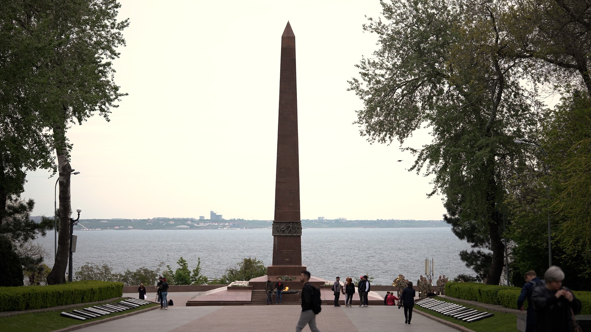 Памятник неизвестному матросу в Одессе.