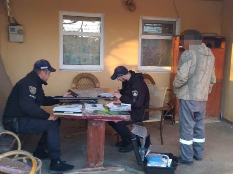 В Одесской области мужчина подстрелил 13-летнюю девочку, приняв ее за лису.