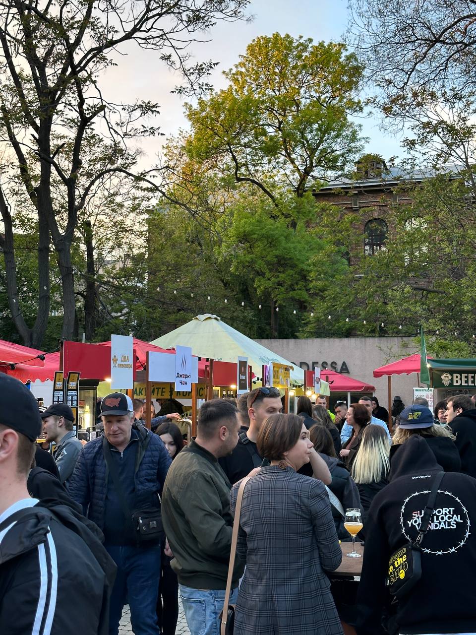 Ярмарка крафтовиков.