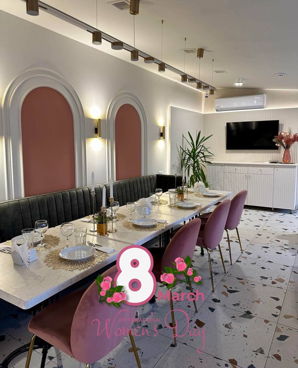 Гриль-кафе Equator.