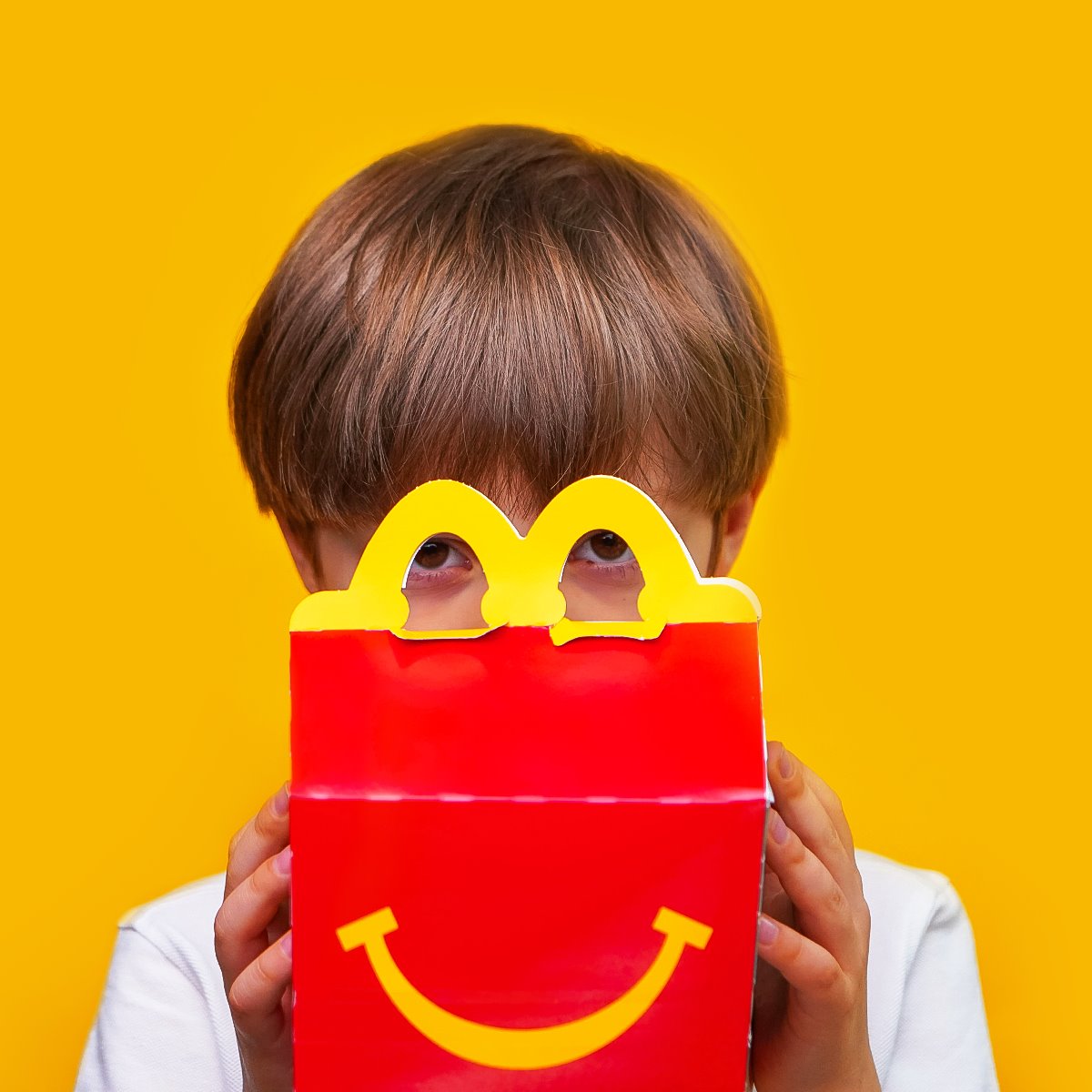 Компанія МакДональдз відкрила 100-й ресторан в Україні  фото