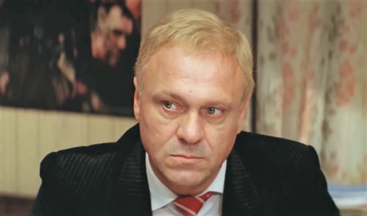 Владимир Меньшов в фильме "Где находится Нофелет"