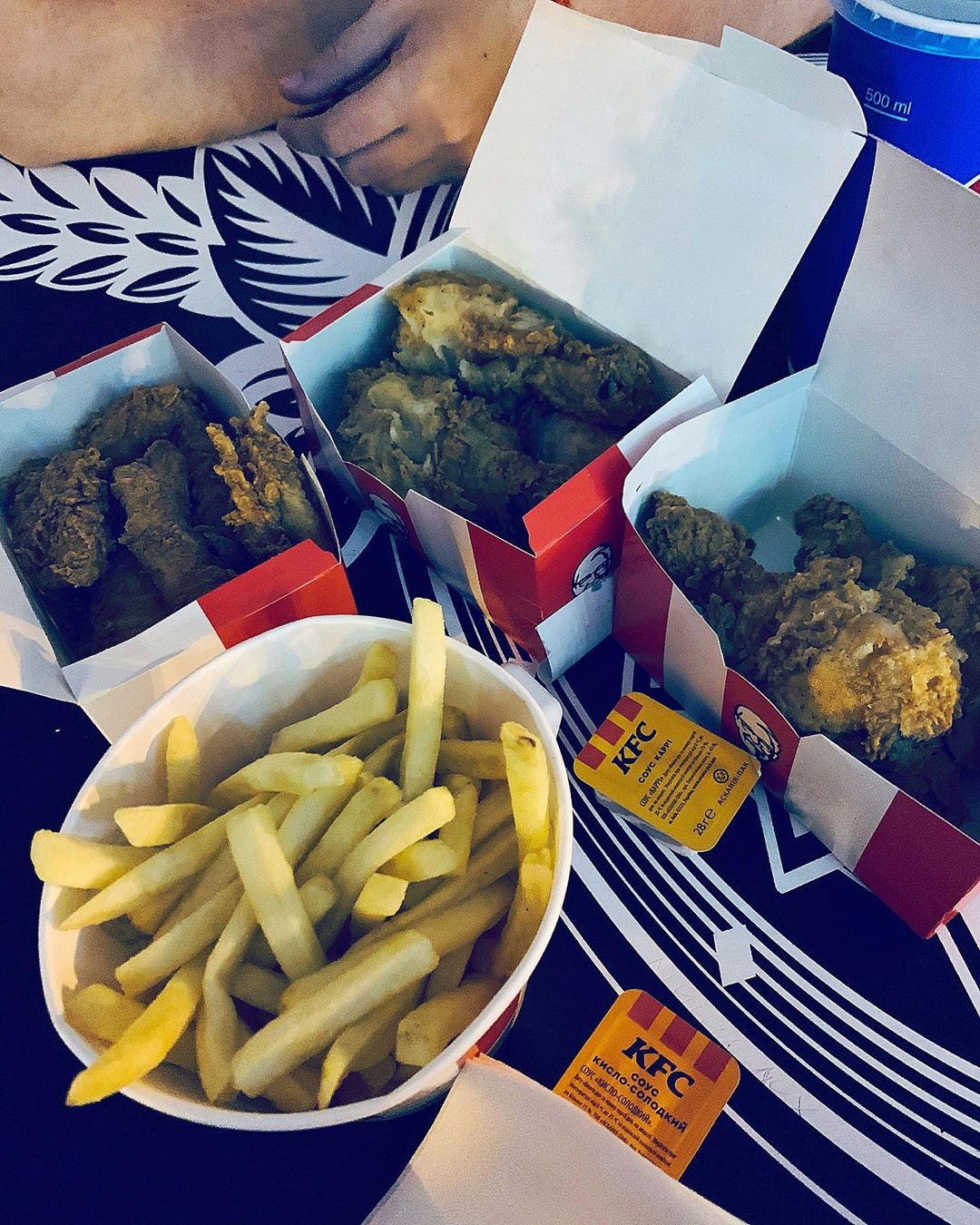 KFC. Фото: instagram.com/p/CC4TOD_jT4s/