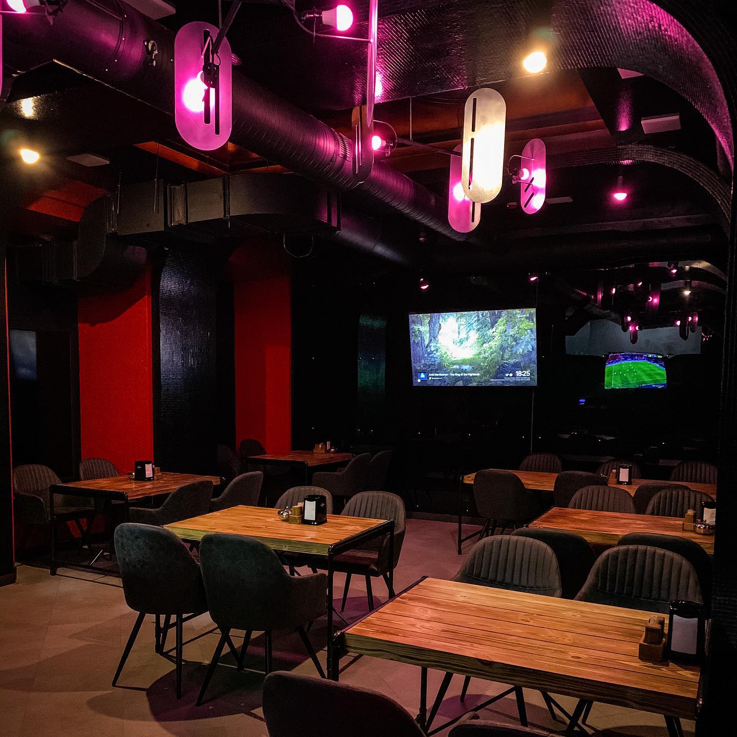 Какие заведения открылись этой осенью в Одессе. Yankee Pub Odessa