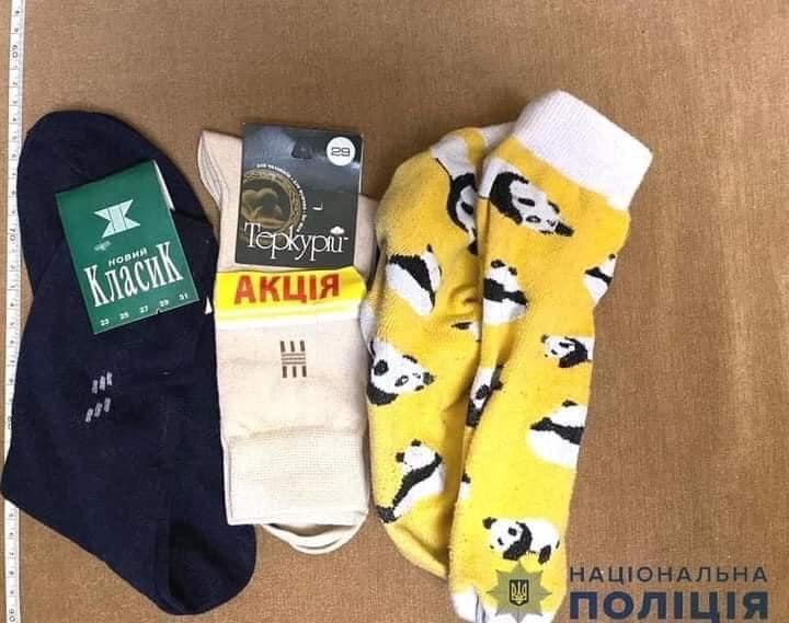Покупал носки на рынке: одесситу грозит срок за нарушение карантина