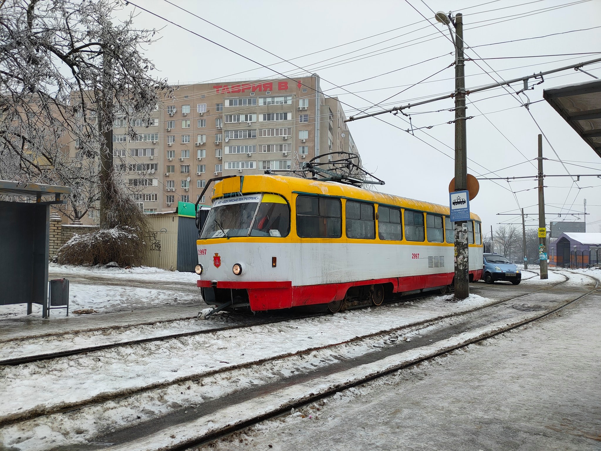 Опасный гололед: на дорогах Одессы произошло 25 аварий. Фото: Иван Бошку
