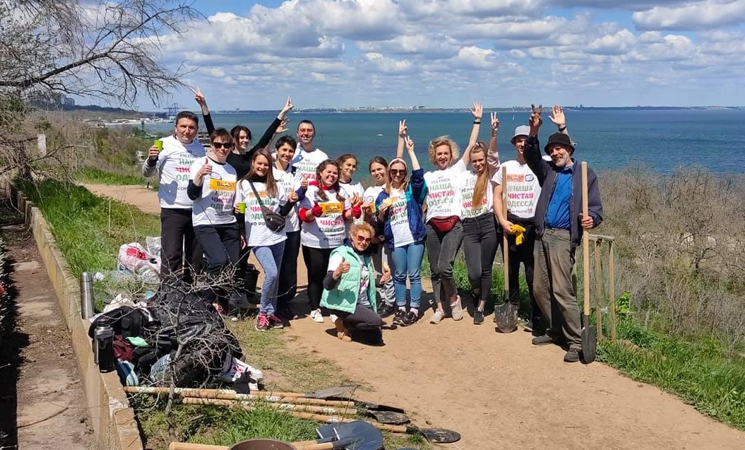 Масштабная уборка склонов над Трассой Здоровья