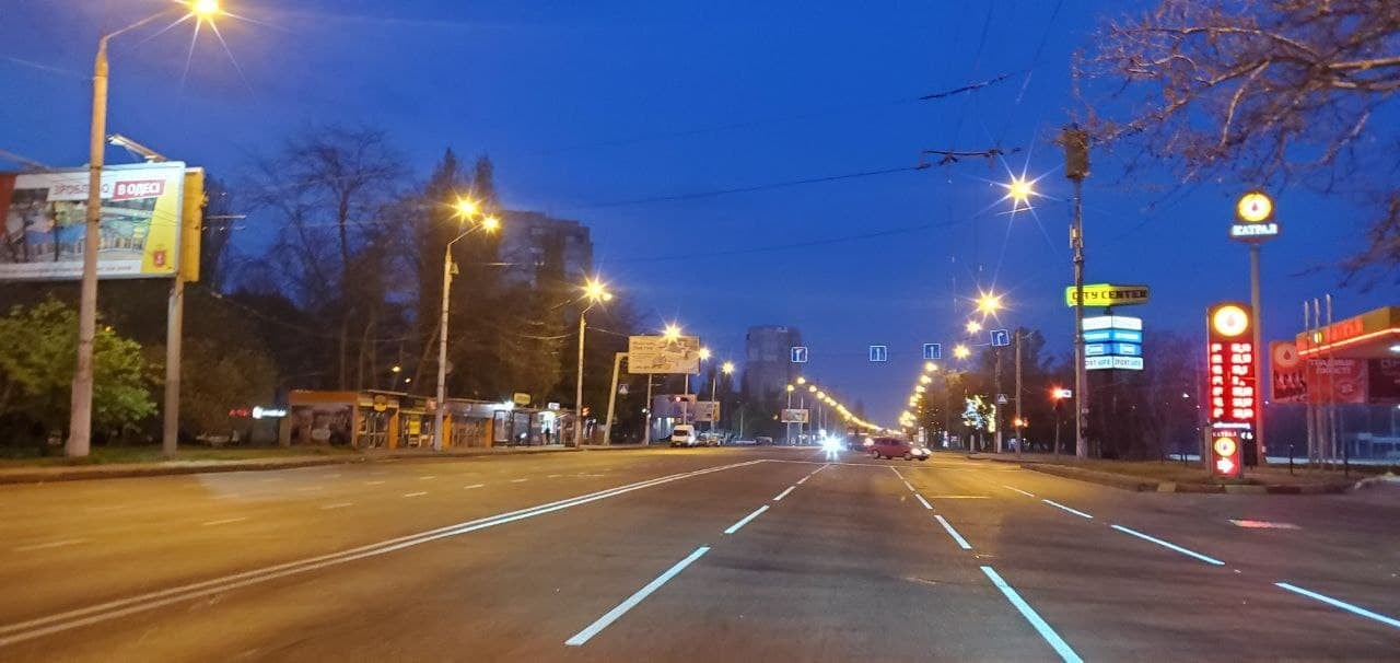 На перекрестке Глушко и Небесной Сотни сделают четыре полосы. Фото: Sergiy Tetyukhin