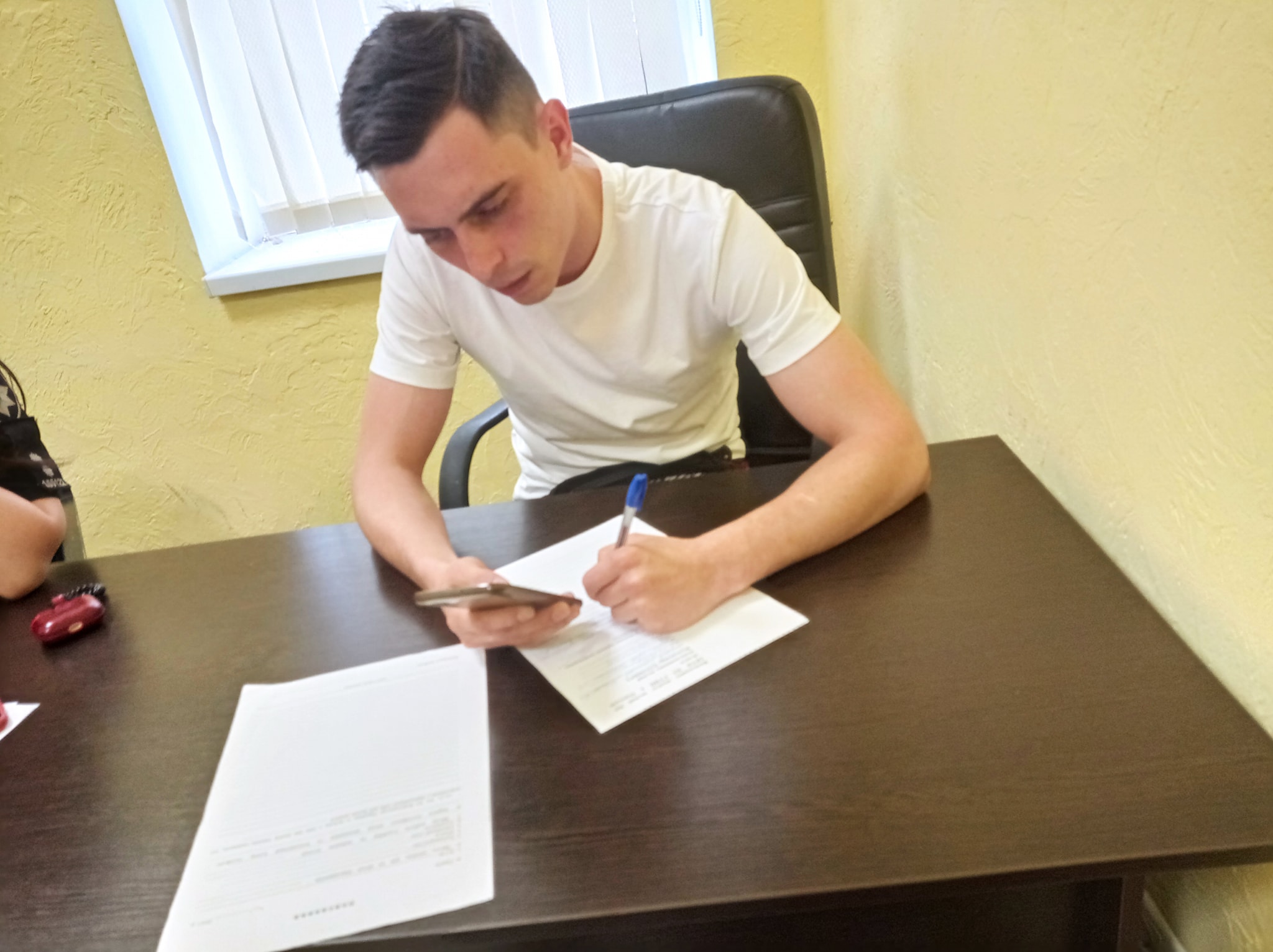 Хорошие новости: в Аркадии освободили часть пляжа от платных топчанов. Фото: Kathrin Madens