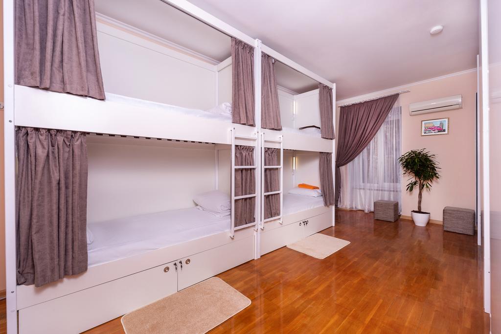 Хостел Friends House