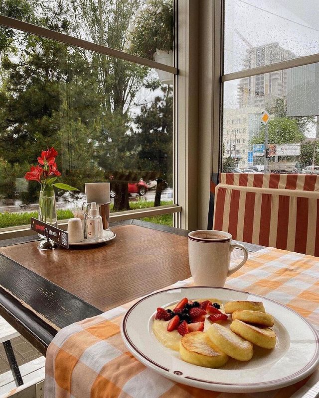 "Компот". Фото: instagram.com/yulia.blamless