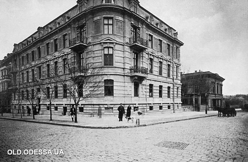 Угол улицы Гоголя и улицы Сабанеев мост. Фото до 1896 года. Фото: viknaodessa