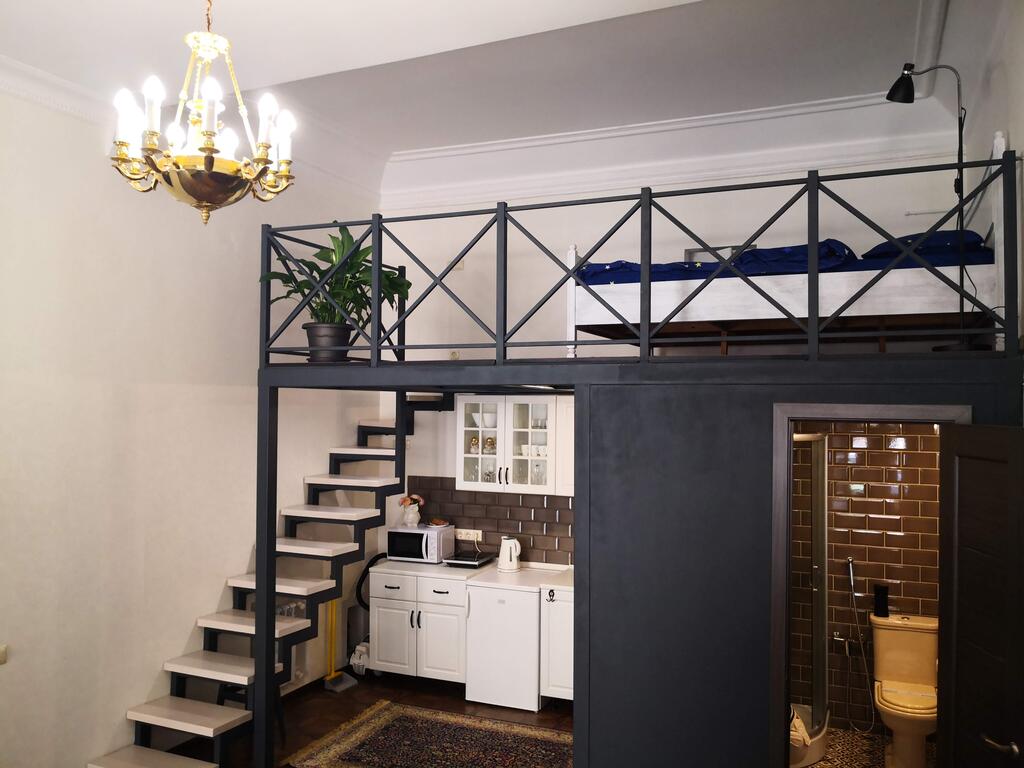 Студия на Дерибасовской