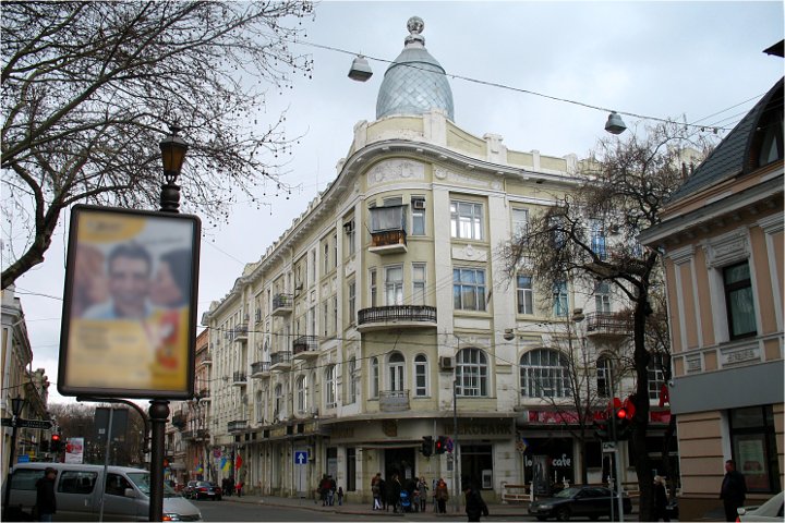 Доходный дом Скаржинской на Ланжероновской, 24 в Одессе.