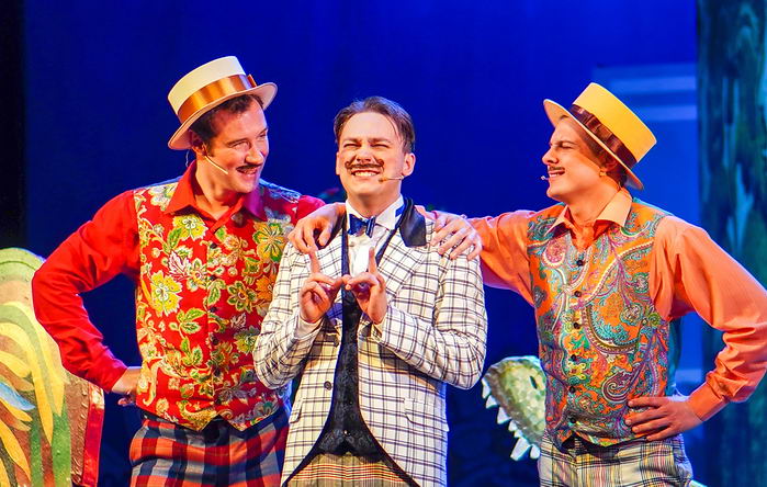 Спектакль "За двумя зайцами". Фото: Культурометр