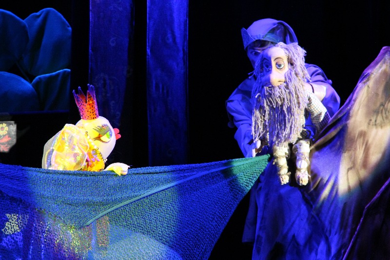 Кукольный спектакль "Сказка о золотой рыбке"