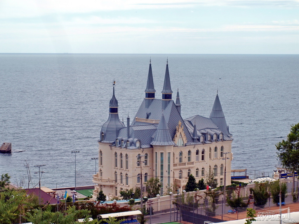 «Замок Гарри Поттера». Фото: "Автомайдан Одесса"