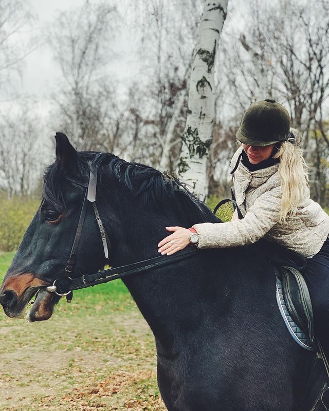 Конный клуб "Стенсон". Фото: instagram.com/_miracle_kate_