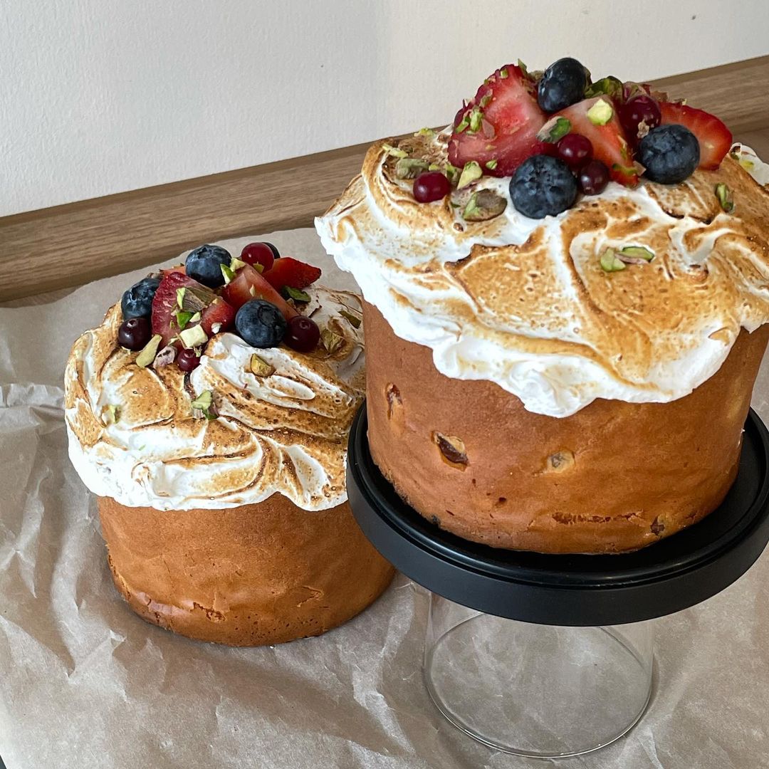 Глаза разбегаются: какие необычные паски можно купить в Одессе. Фото: instagram.com/cakebar.odessa