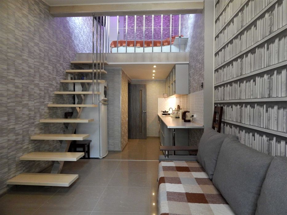 Студия на 16 станции Фонтана