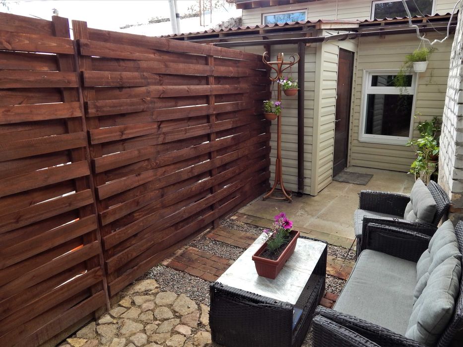 Студия на 16 станции Фонтана