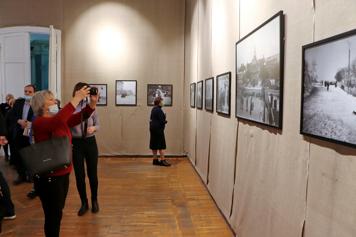 Выставка фотографий Викентия Кугели.