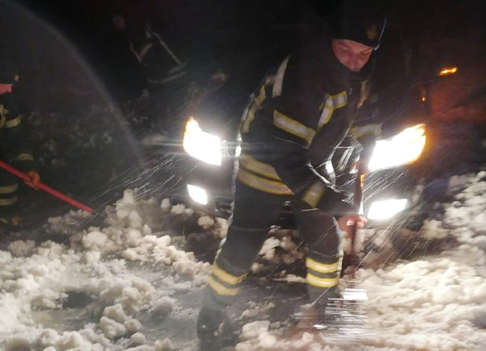 Второй день снегопада в Одессе: хроника событий. Фото: Служба чрезвычайных ситуаций