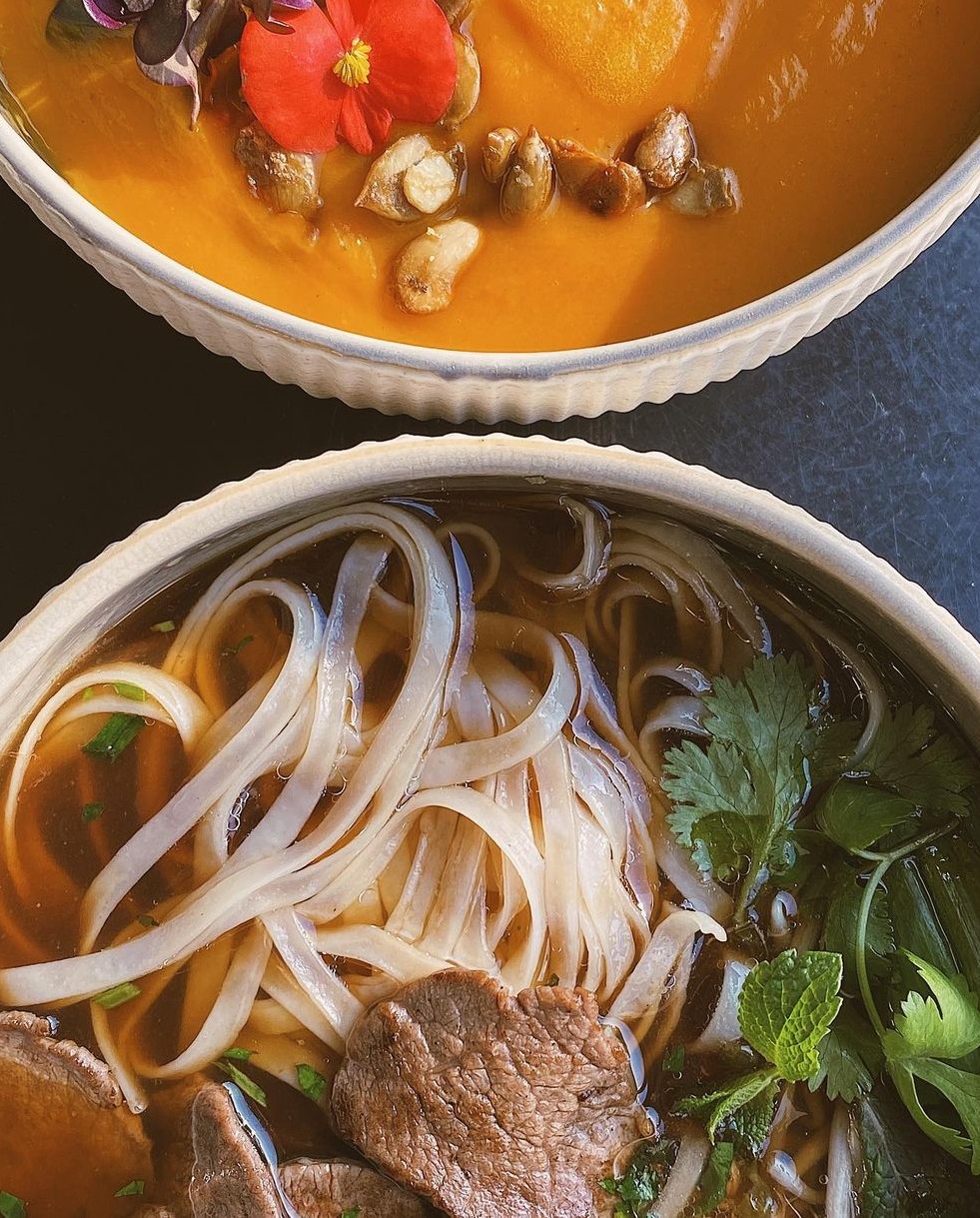 Вьетнамский фо-бо и тыквенный суп в кафе Make my cake. Фото: instagram.com/makemycake.odessa