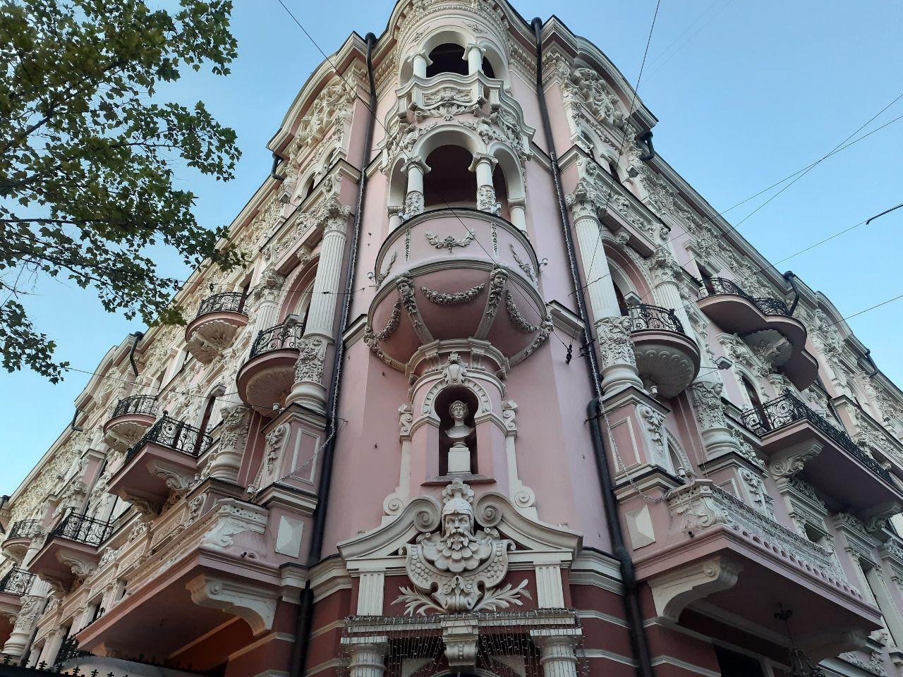 Гостиница "Бристоль". Фото Марины Повертайло