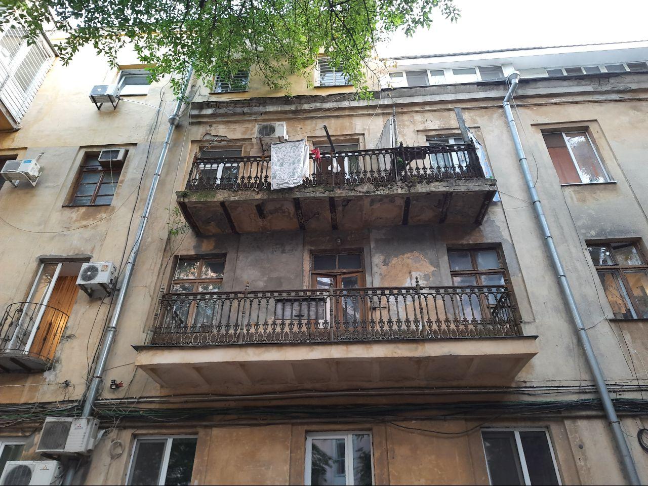 Дворики на улице Горького. 2020 год. Фото Марины Повертайло