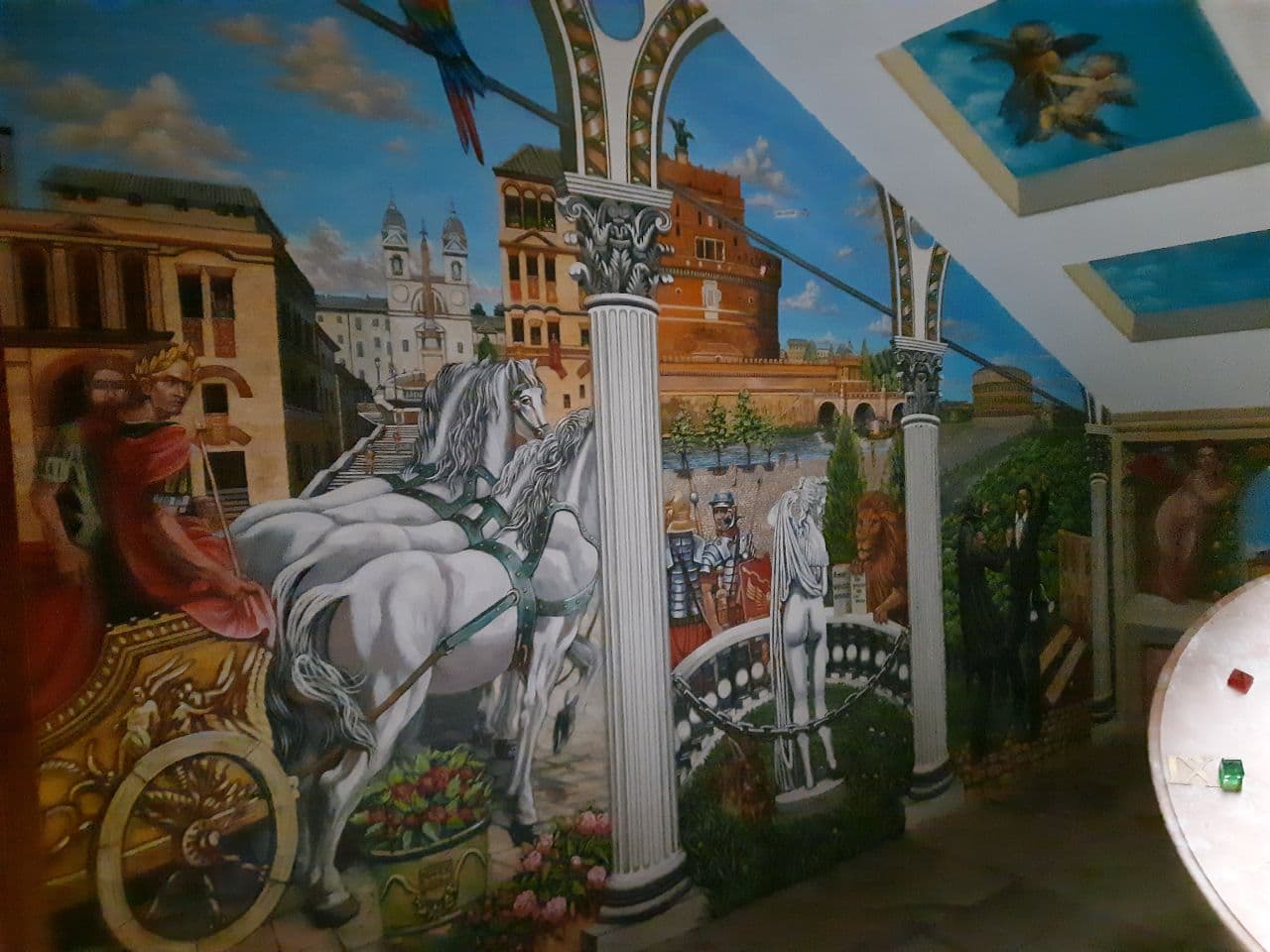 Не подъезд, а произведение искусства: в Одессе американец расписал парадную. Фото автора