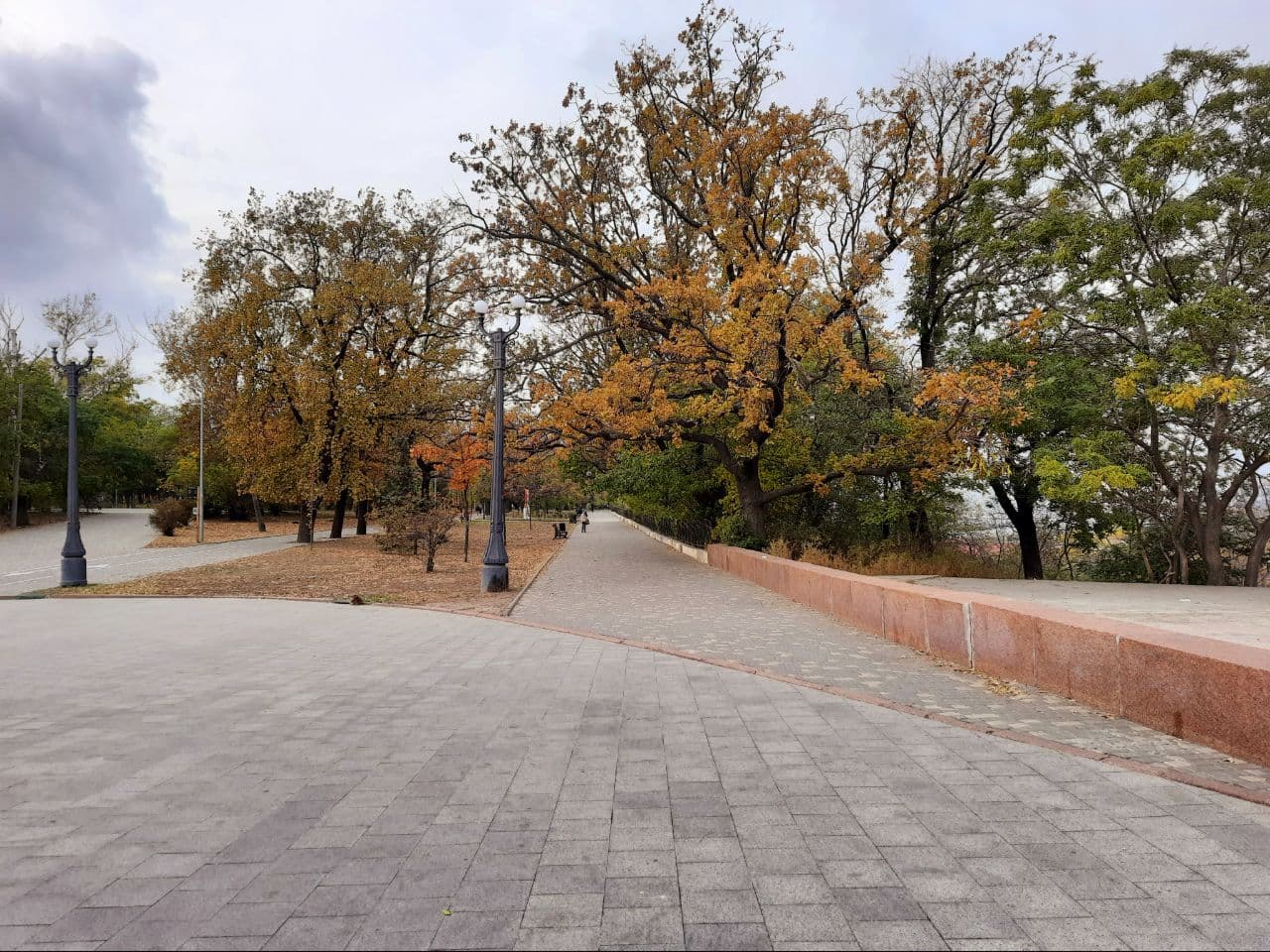 Осень в парке Шевченко в Одессе: фоторепортаж с самых красивых мест города. Фото автора