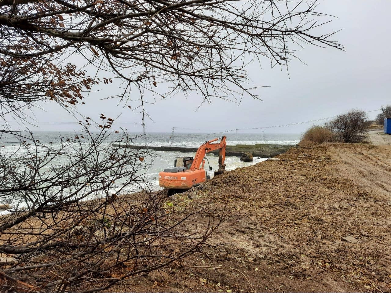 На "Дельфине" восстанавливают пляж: что готовят для одесситов. Фото Марины Повертайло