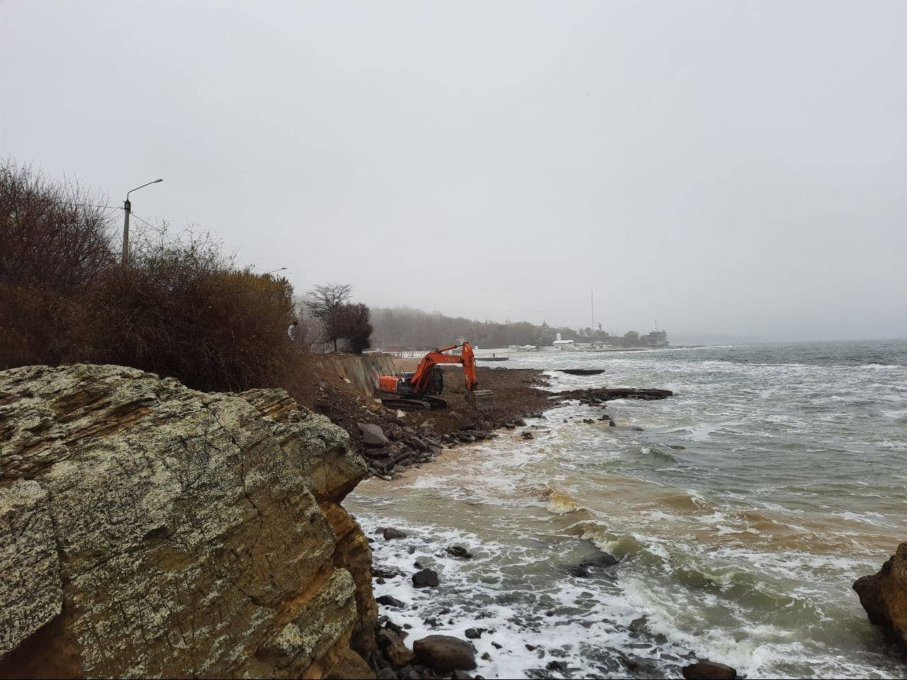 На "Дельфине" восстанавливают пляж: что готовят для одесситов. Фото Марины Повертайло