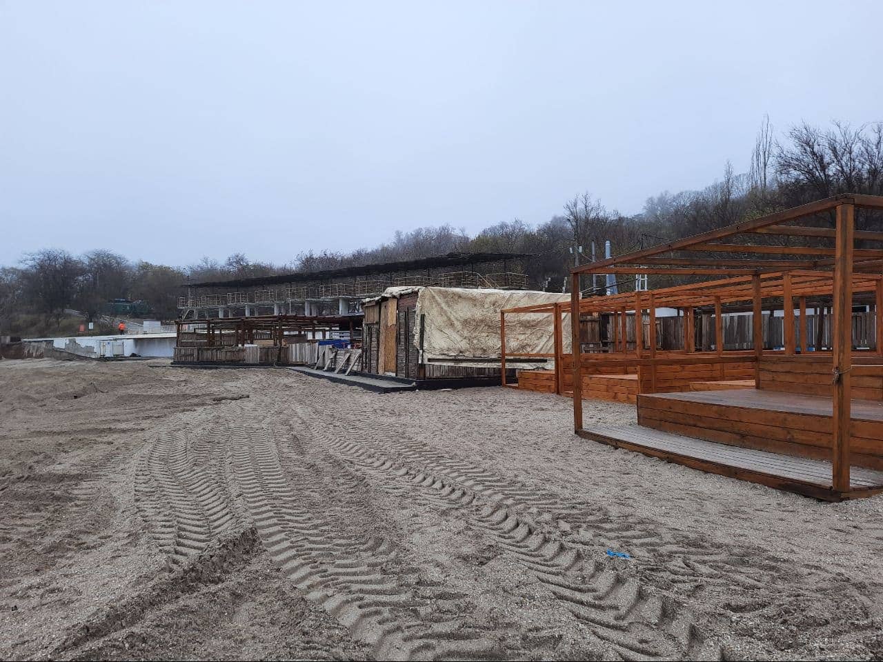 На "Дельфине" восстанавливают пляж: что готовят для одесситов. Фото Марины Повертайло