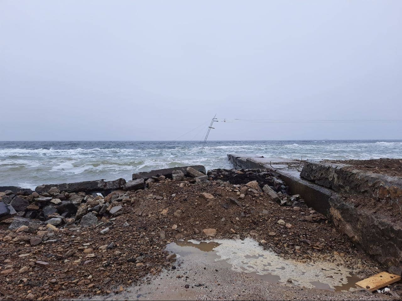 На "Дельфине" восстанавливают пляж: что готовят для одесситов. Фото Марины Повертайло