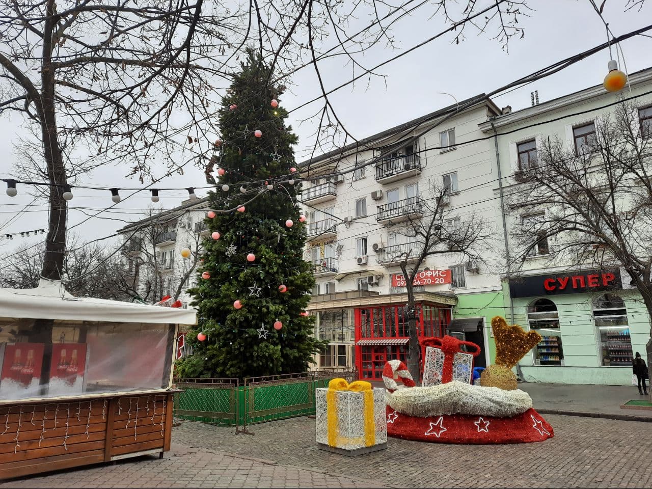 Новогодняя елка на Дерибасовской