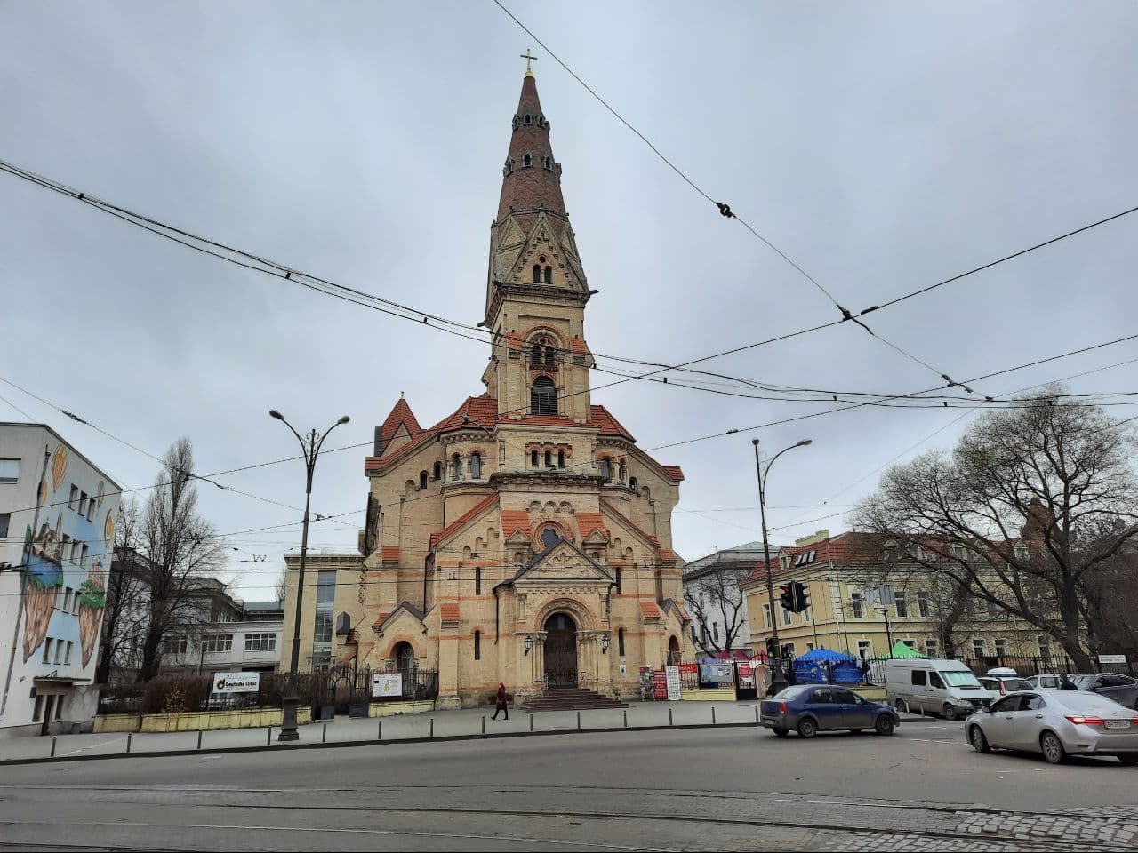 Ярмарка возле Кирхи