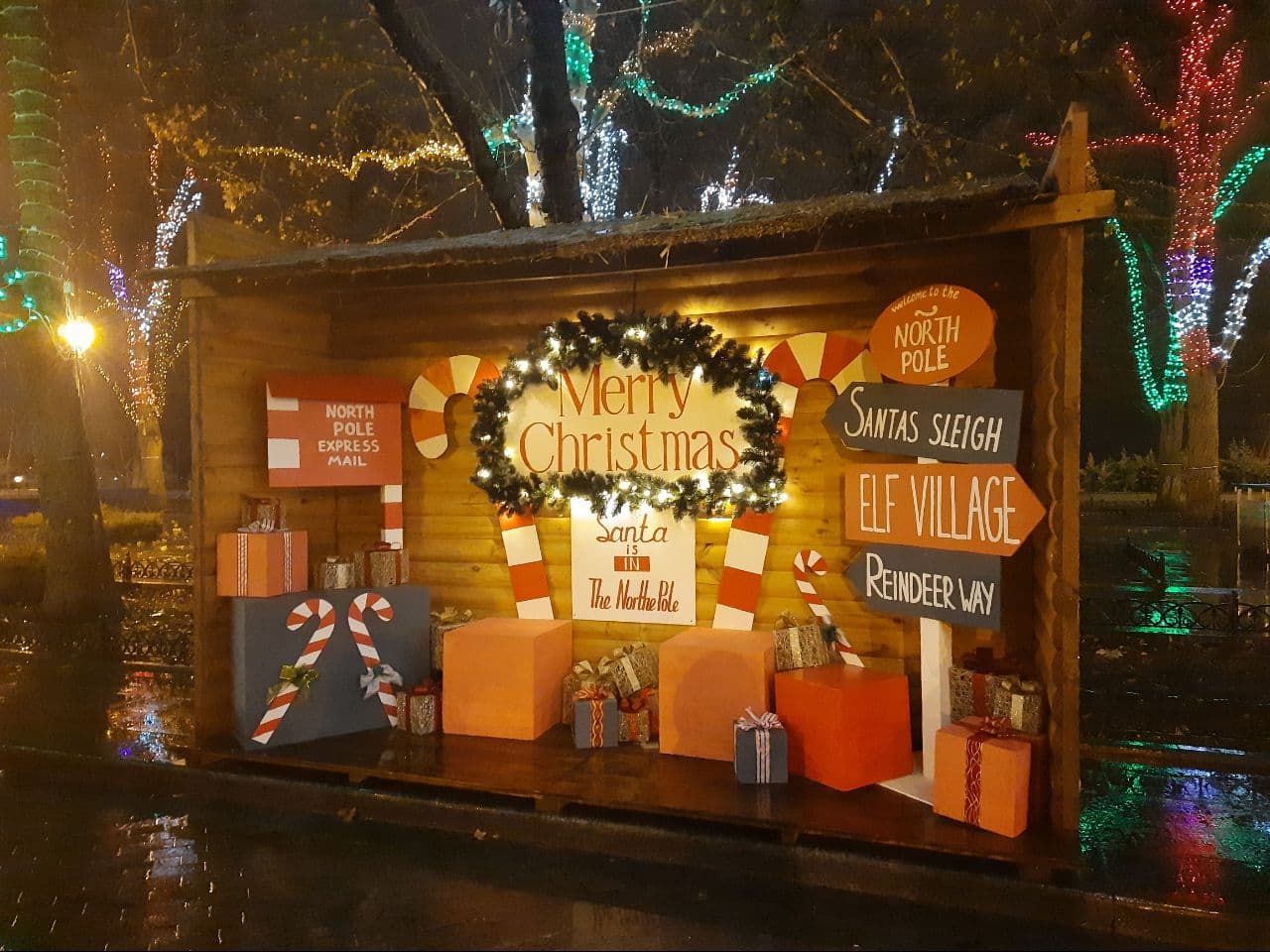 Ярмарка на Приморском бульваре