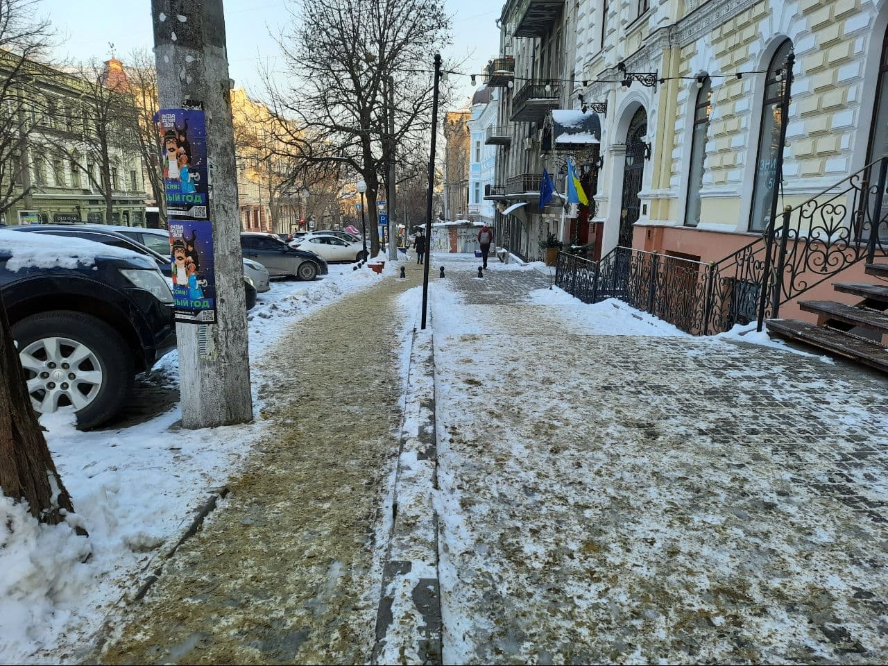 Заснеженные пляжи и лютый мороз: как выглядит Одесса в январе 2021 года. Фото Марины Повертайло