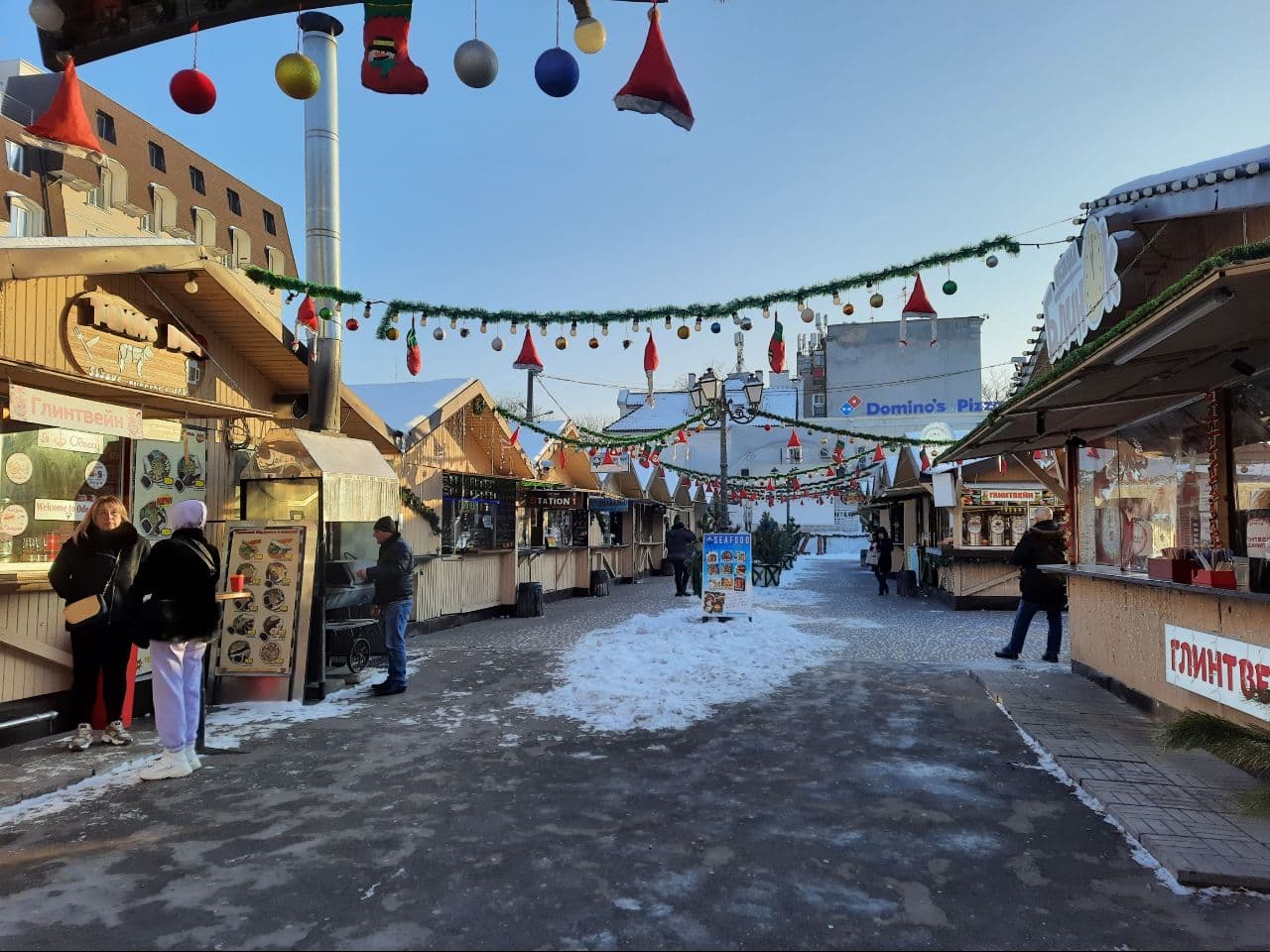 Заснеженные пляжи и лютый мороз: как выглядит Одесса в январе 2021 года. Фото Марины Повертайло