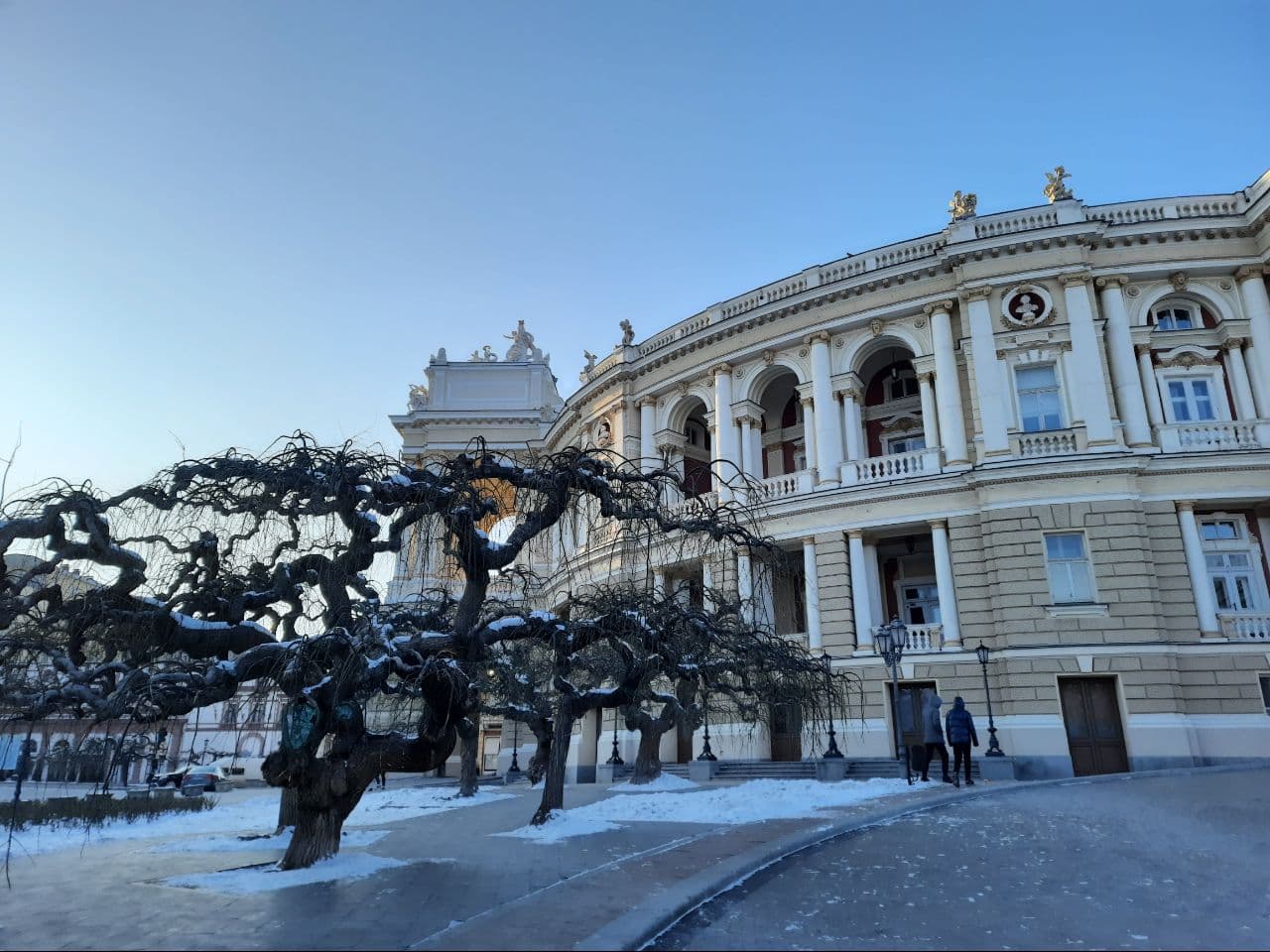 Заснеженные пляжи и лютый мороз: как выглядит Одесса в январе 2021 года. Фото Марины Повертайло
