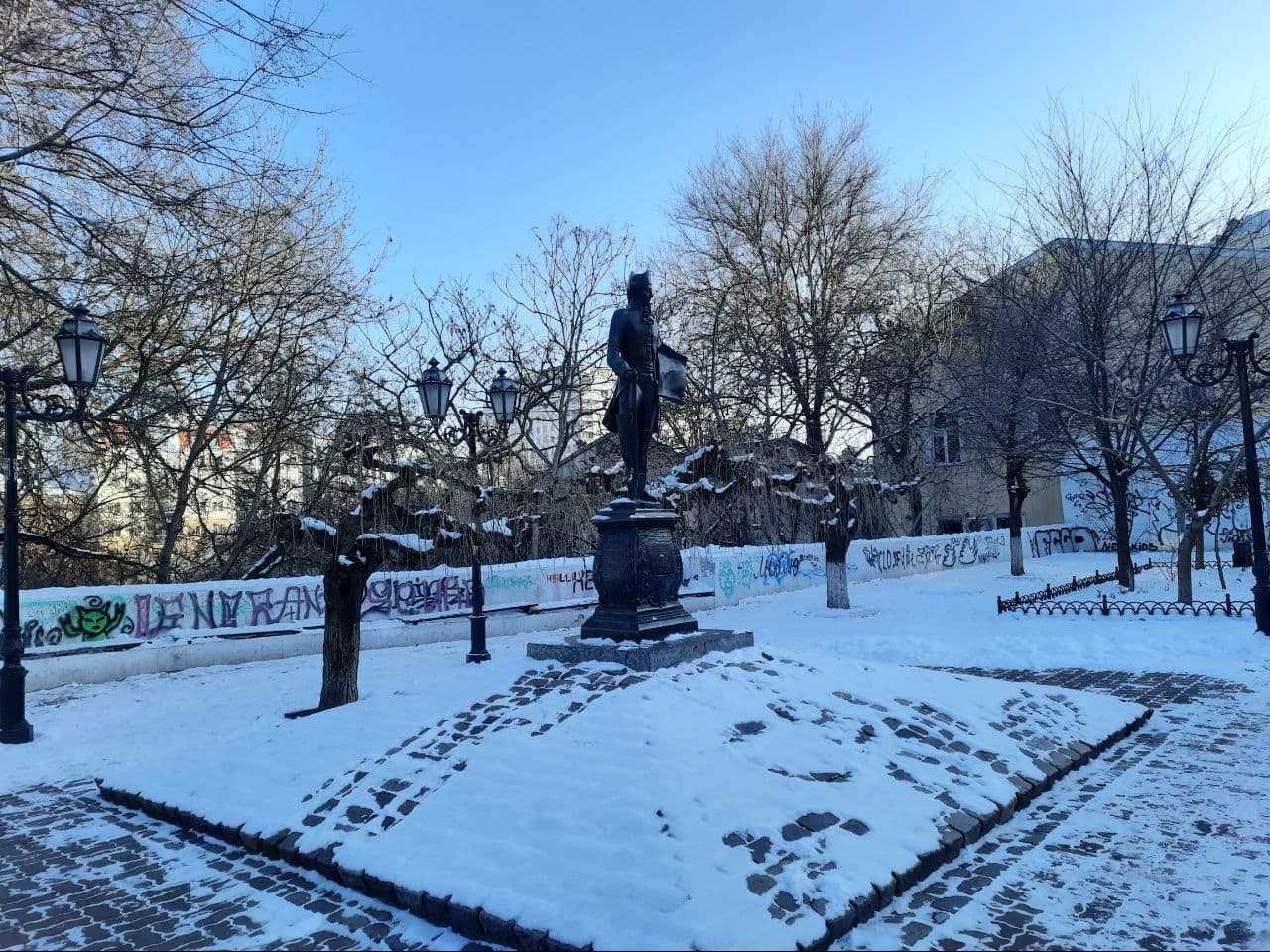 Заснеженные пляжи и лютый мороз: как выглядит Одесса в январе 2021 года. Фото Марины Повертайло