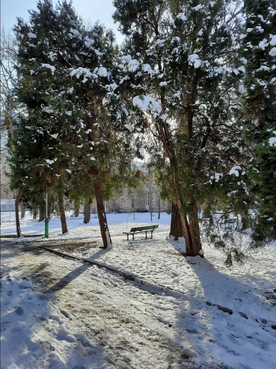 Заснеженные пляжи и лютый мороз: как выглядит Одесса в январе 2021 года. Фото Марины Повертайло