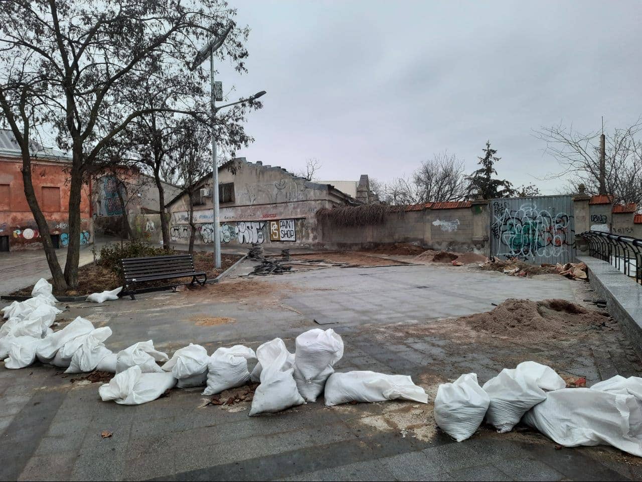 В Одессе снова ремонтирую бульвар Жванецкого: на него потратили 77 миллионов. Фото Марины Повертайло