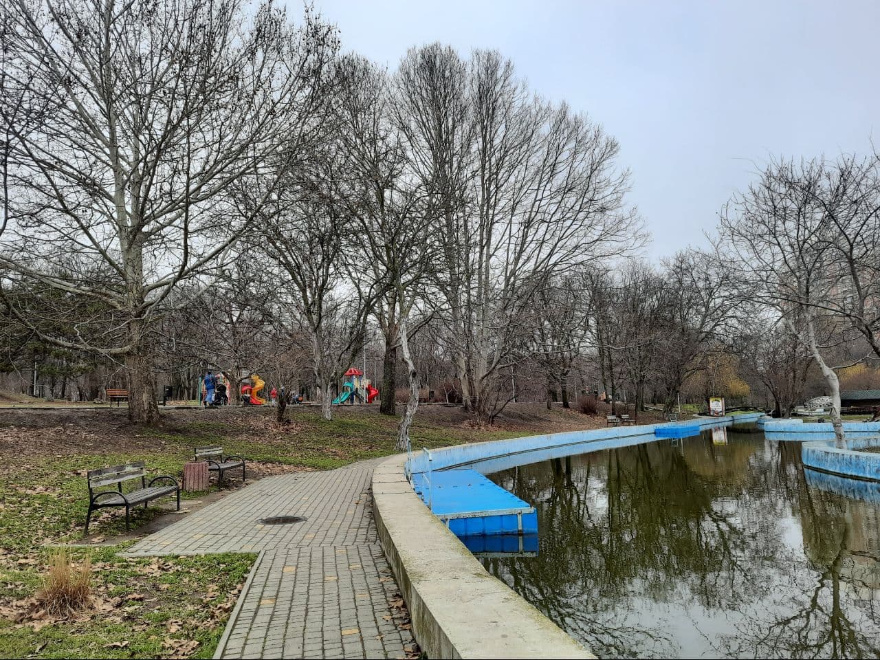 Как выглядит одесский парк Победы в марте 2021 года. Фото Марины Повертайло