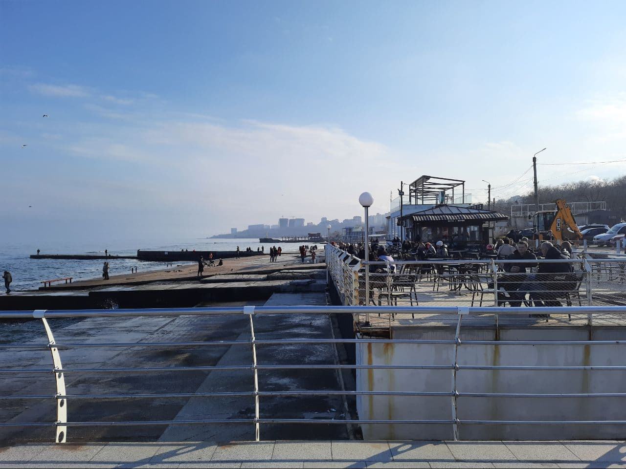 Как выглядят пляжи Одессы в марте 2021 года. Фото Марины Повертайло